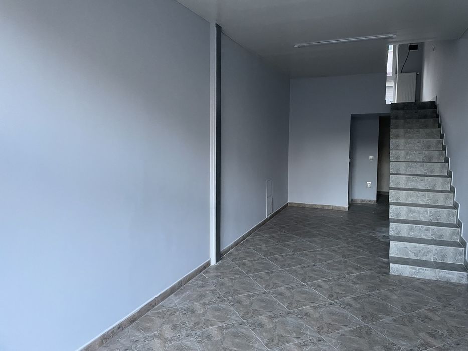 Оренда фасадного приміщення бічна Шевченка