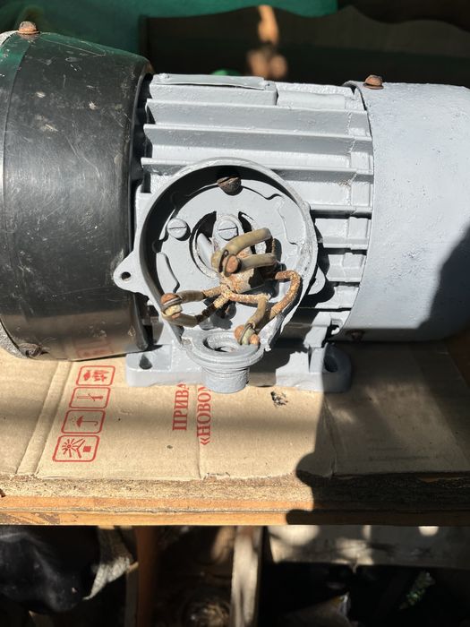 Насос молочний універсальний НМУ-6