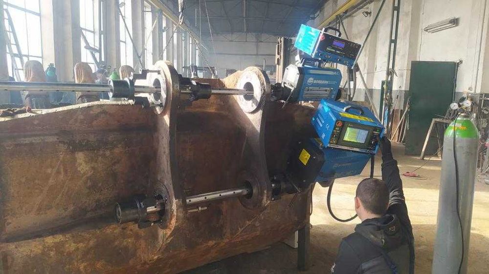 Tulejowanie, regeneracja otworów, naprawa maszyn budowlanych