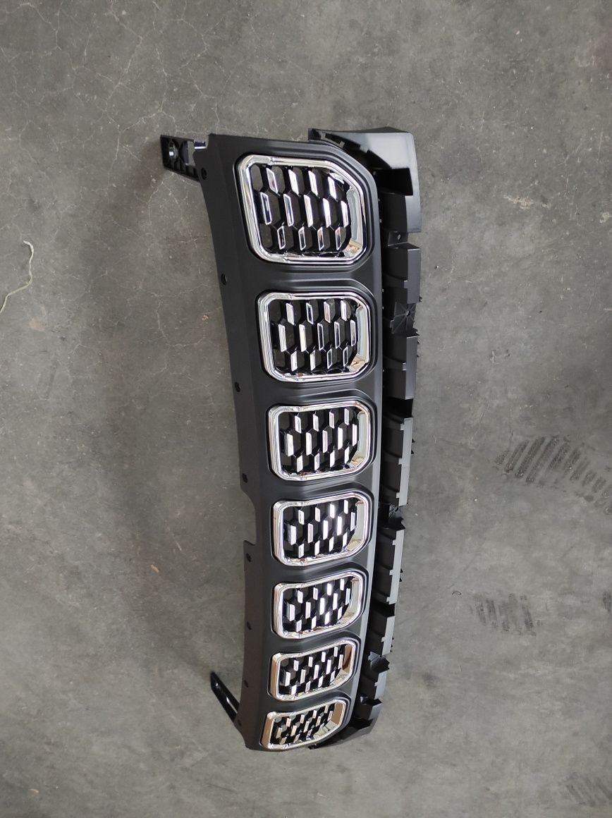 Решета радиатора Jeep Compass 2022 2023 2024