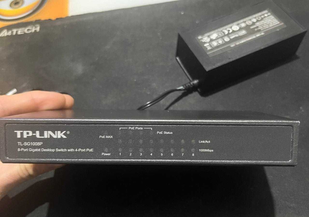 POE Комутатор TP-Link TL-SG1008P, 8 портовий 10/100/1000/