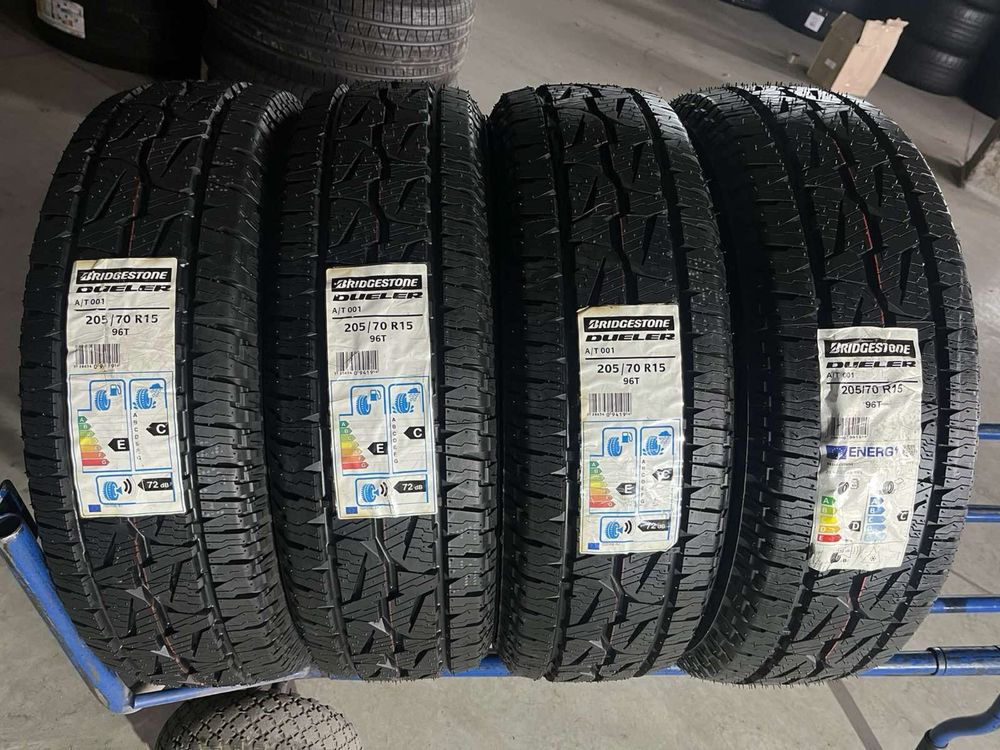 205/70/15 R15 Bridgestone Dueler A/T 001 4шт нові