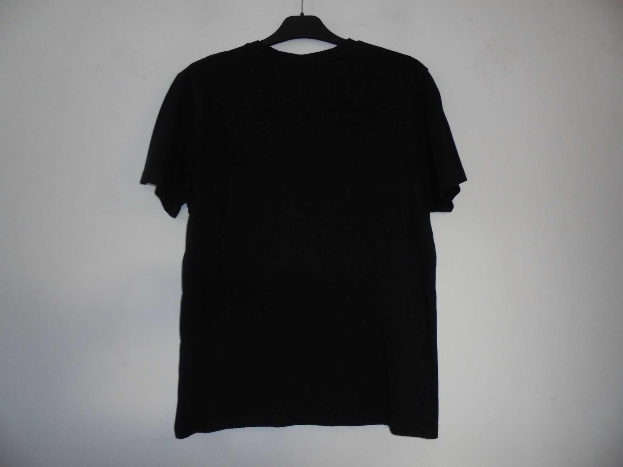 T -shirt homem da marca Kappa