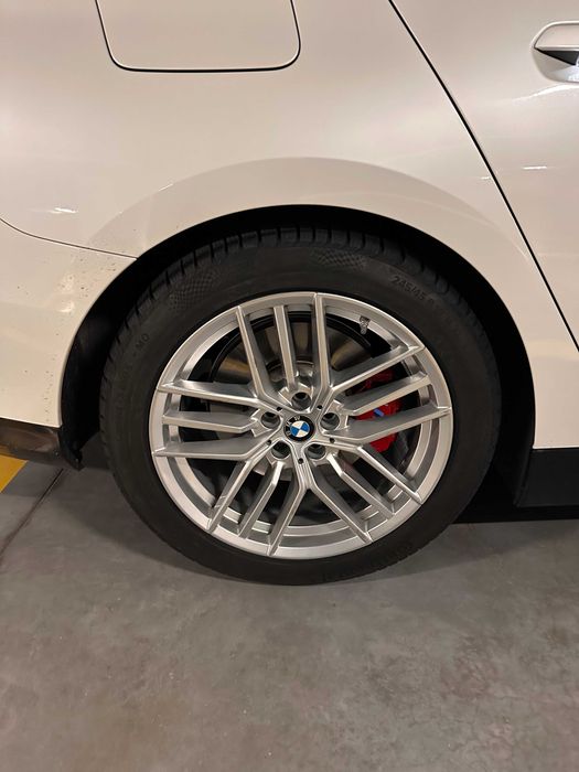 BMW 19” Triple Spoke 933 Refined Silver – felgi OEM – nowe / komplet