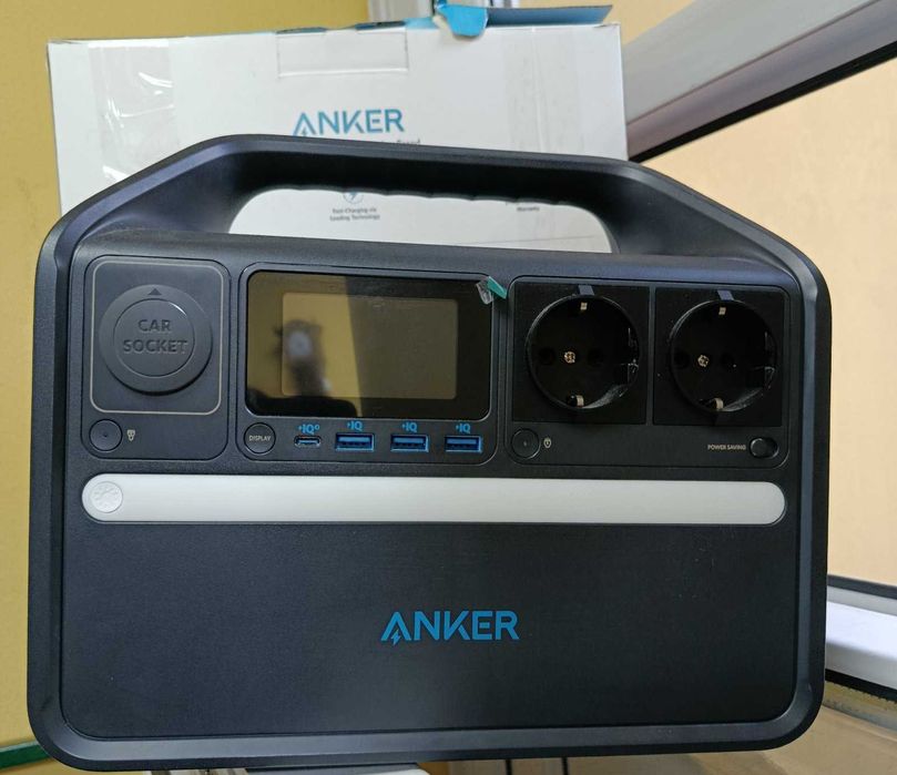 Зарядна станція Anker 535
