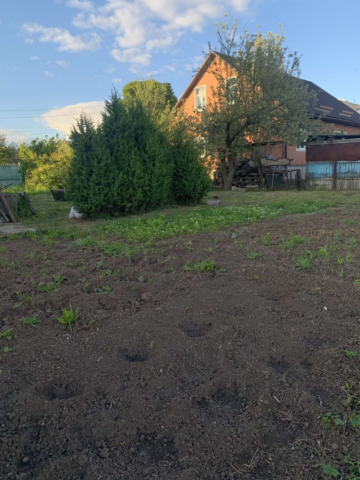 Продам будинок делянку