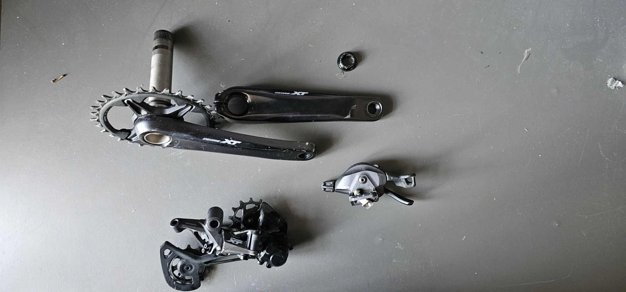 Komplet komponentów Shimano XT – przerzutka, manetka, korba, hamulce