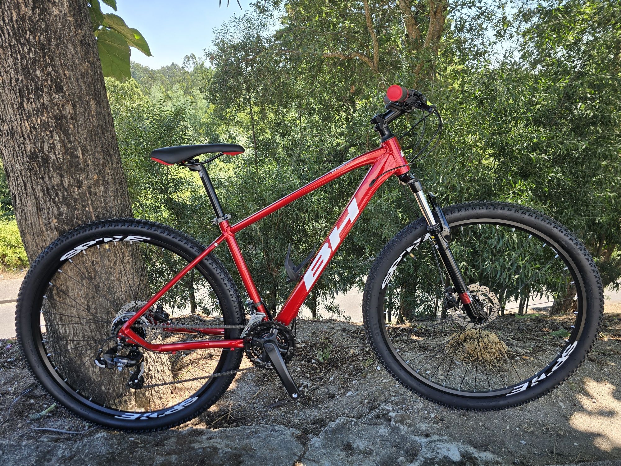 Btt 29 nova travoes hidraulicos
