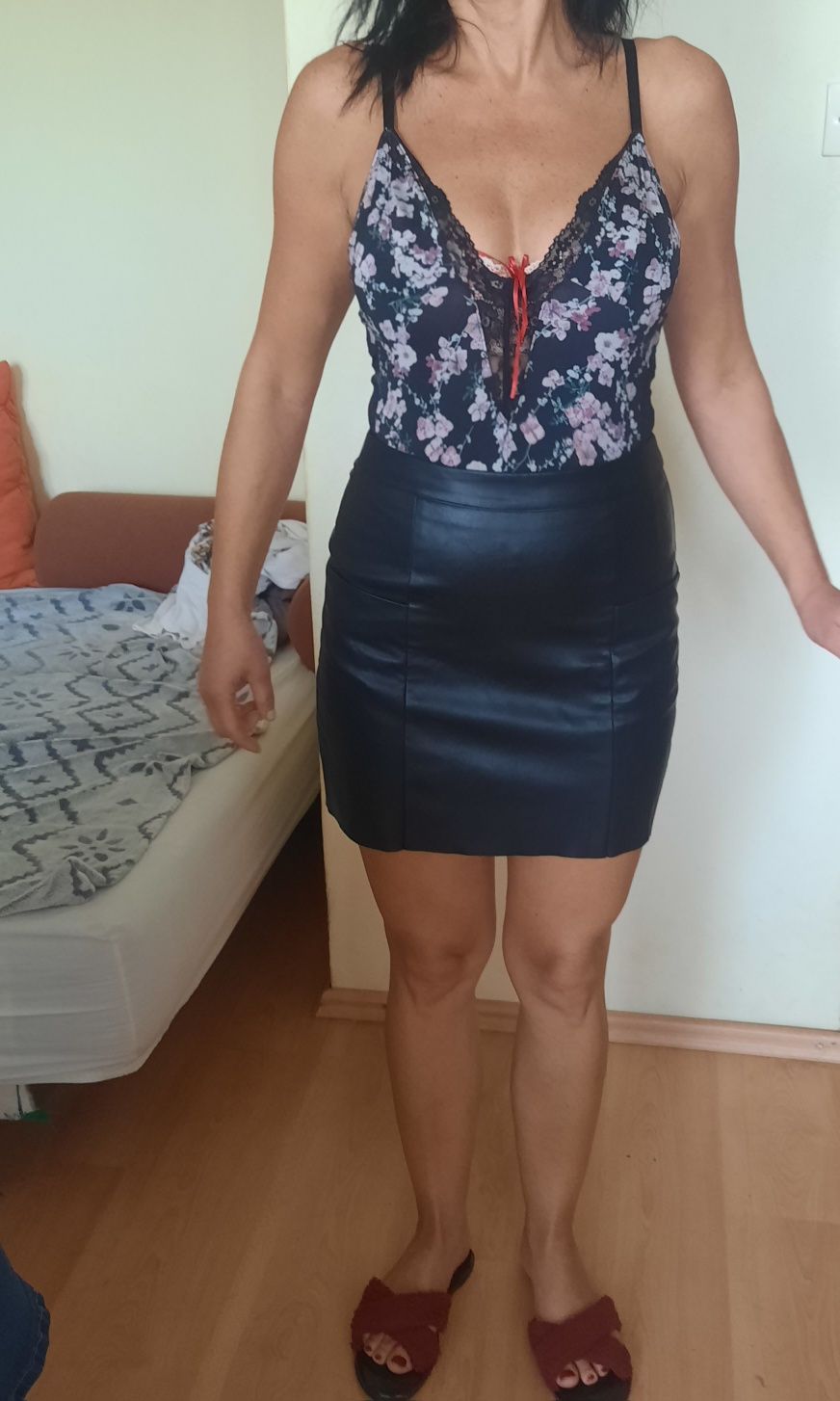 Spódniczka cropp skórzana r.xs