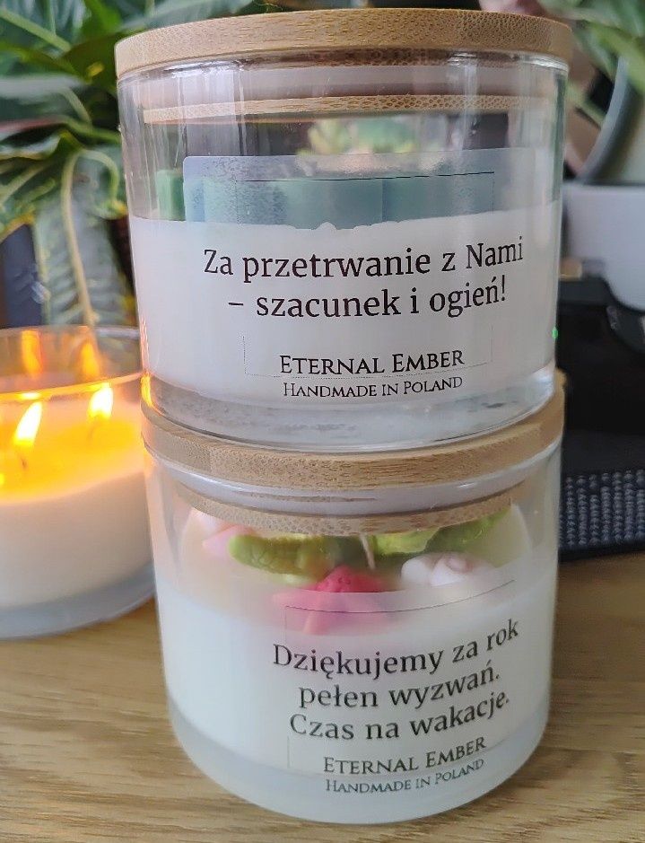 Personalizowane świece sojowe w szkle