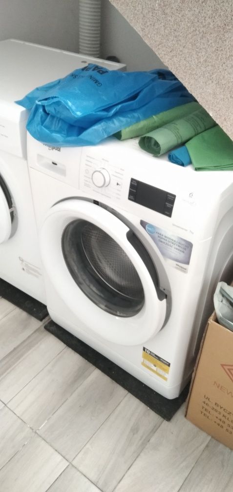 Pralka Whirlpool FWG71284W z transportem