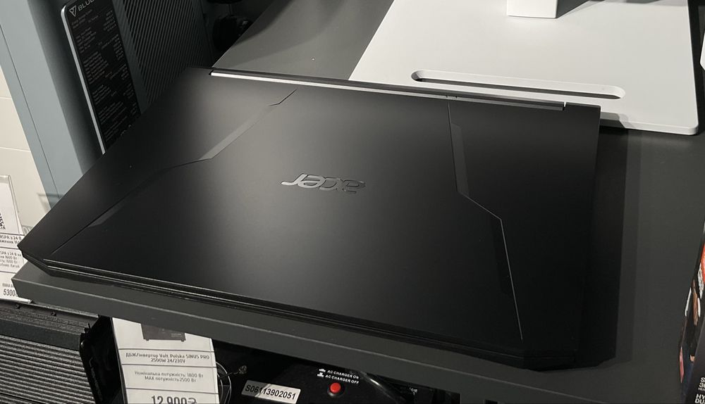 Ноутбук Aser Nitro 5 Shale Black (NH.QEKEC.002)