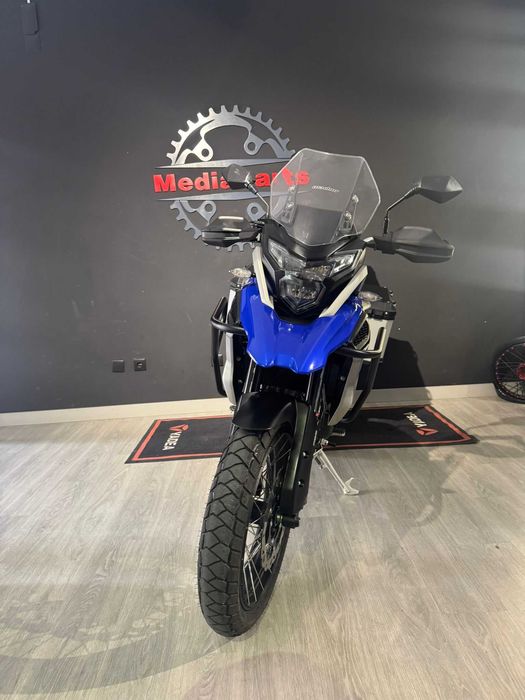 MACBOR XR500 DE 2022 COM 13967 KMS