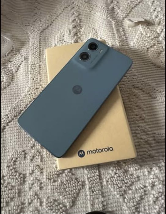 Telemovel novo Moto E15