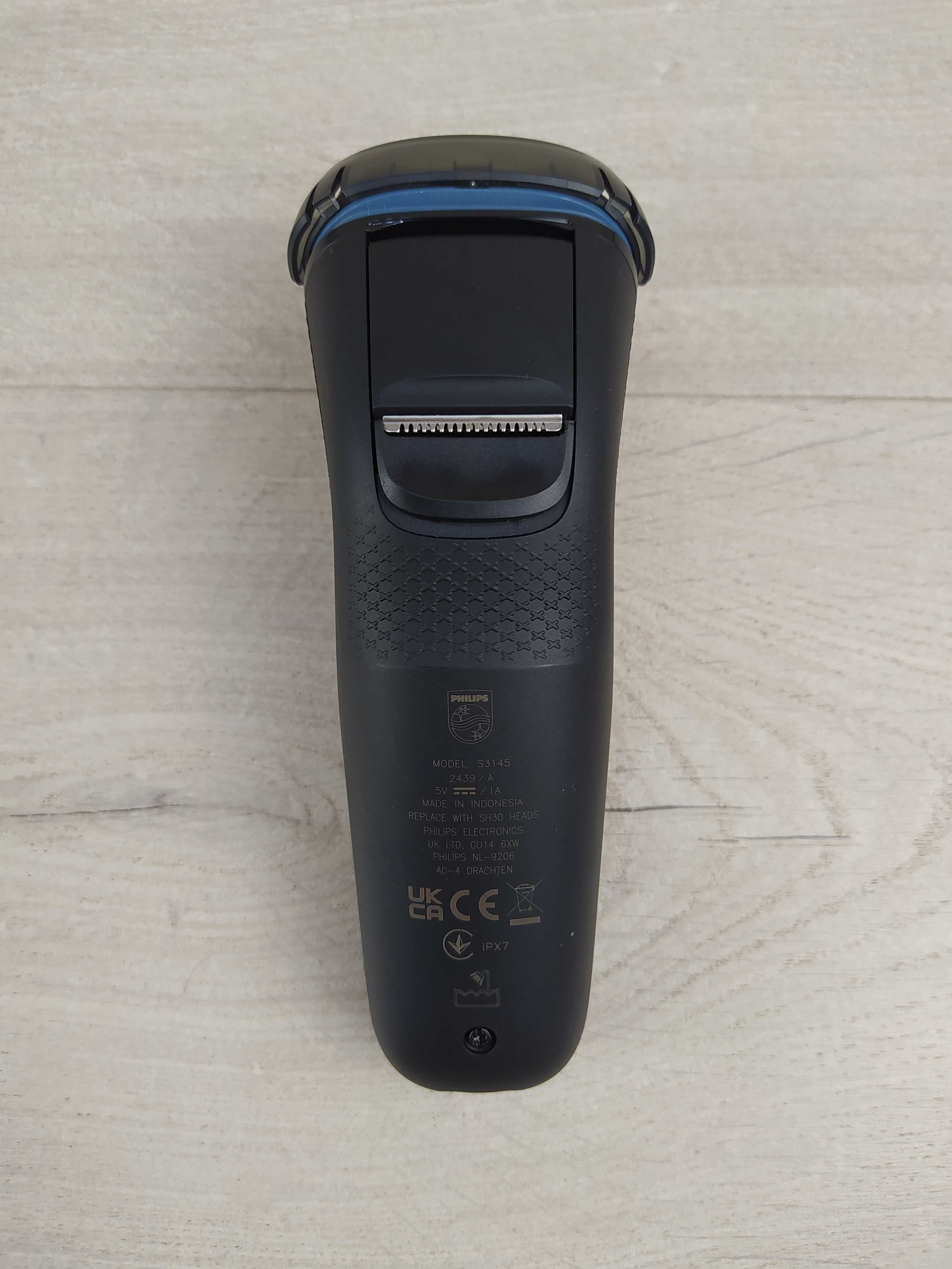 Philips Shaver Series 3000 S3145/00 Golarka + podstawka ładująca