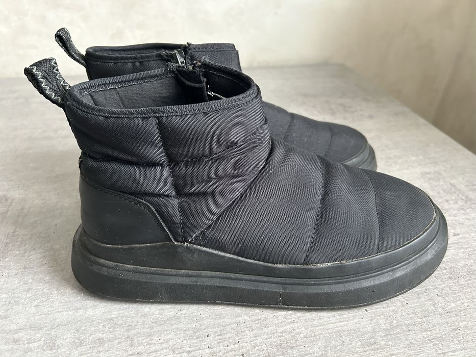 Zara ботинки дутики уги