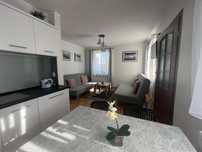 Apartamenty i pokoje w Rewie blisko plaży.