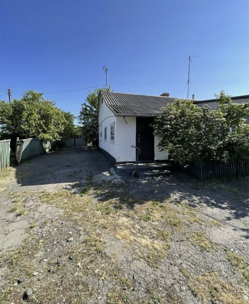 Продаж частини будинку