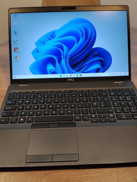 #Dell Latitude 5500 i5-8265U 16GB 256SSD W11 GW12 Fv23 Podświetlana