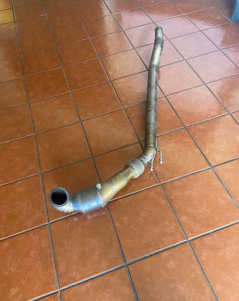 Downpipe 200 cell Golf R/GTI