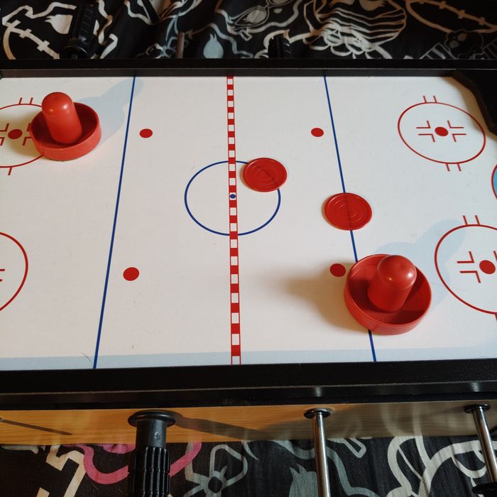 Настольный футбол, тенисс, аналог аэрохоккея