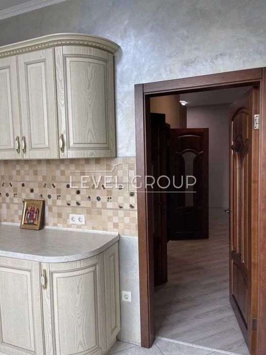 2 кімнатна бізнес клас ЖК Старокиївський метро Політехнічний інститут