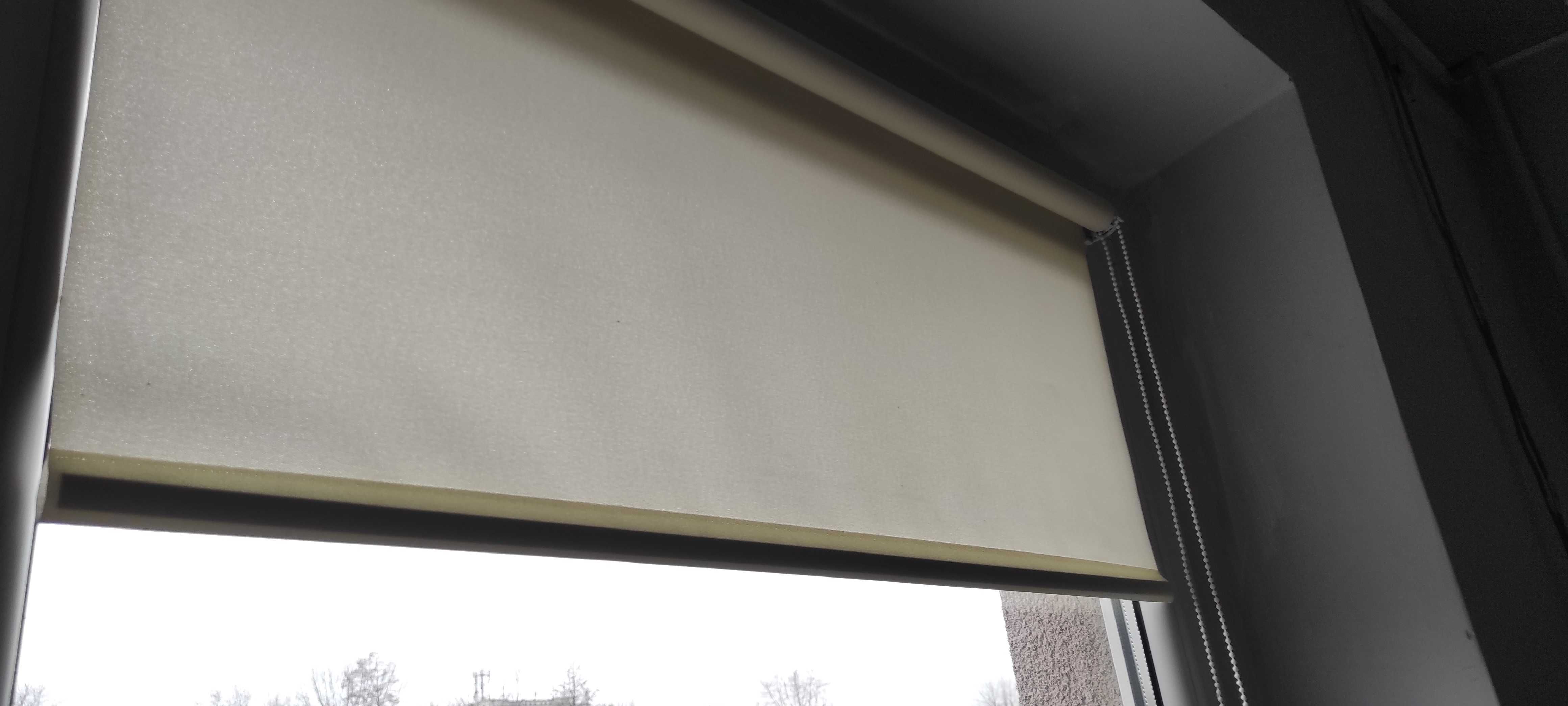 Roleta okienna 90x160 kolor ecru 2sztuki STAN IDEALNY