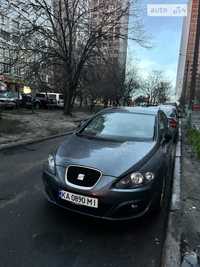 SEAT Leon 2010 (1.8 турбо)