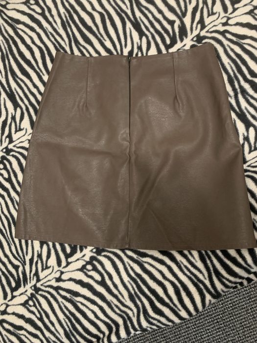 Спідниця з еко шкіри шоколадного кольору розмір L
