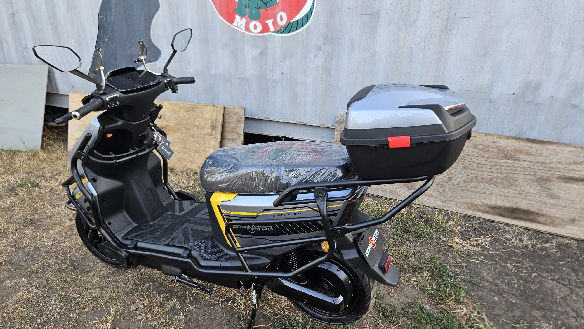 Dominator Joyrider Электроскутер 1800W Доставка по Україні.Гарантія!