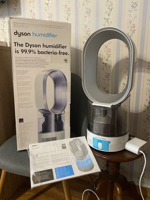 Dyson Очищувач  зволожувач 3 в 1: очищує, зволожує, охолоджує.