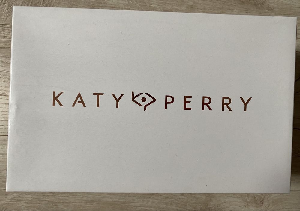 Дизайнерские босоножки бренда Katy Perry оригинал из США 26см