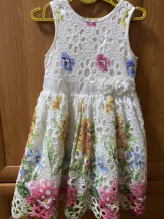 Плаття для вашоі принцеси