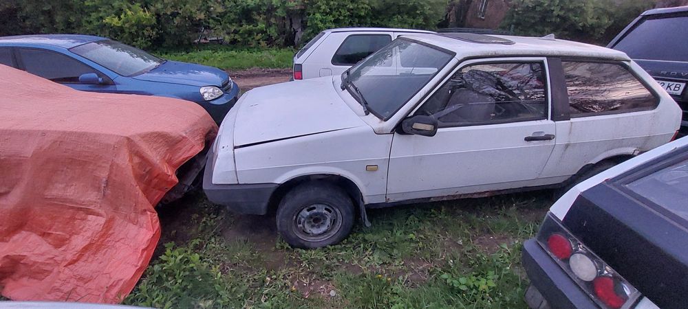 Продам ваз 2109 не находу