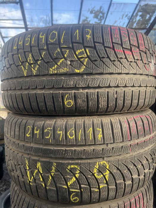 W29 245/40/17 nokian wr r4