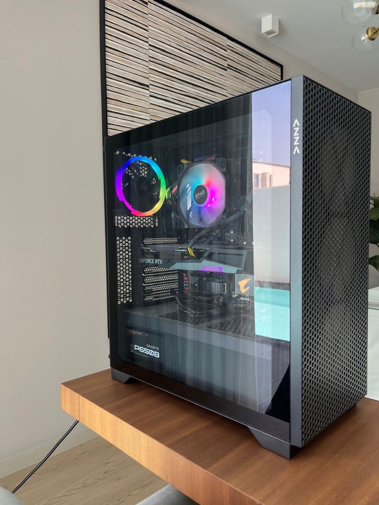 Computador gaming semi novo com oferta de monitor,rato e teclado