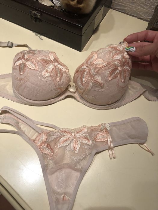 Продам фирменное белье , размер 70 А, В, качество классно