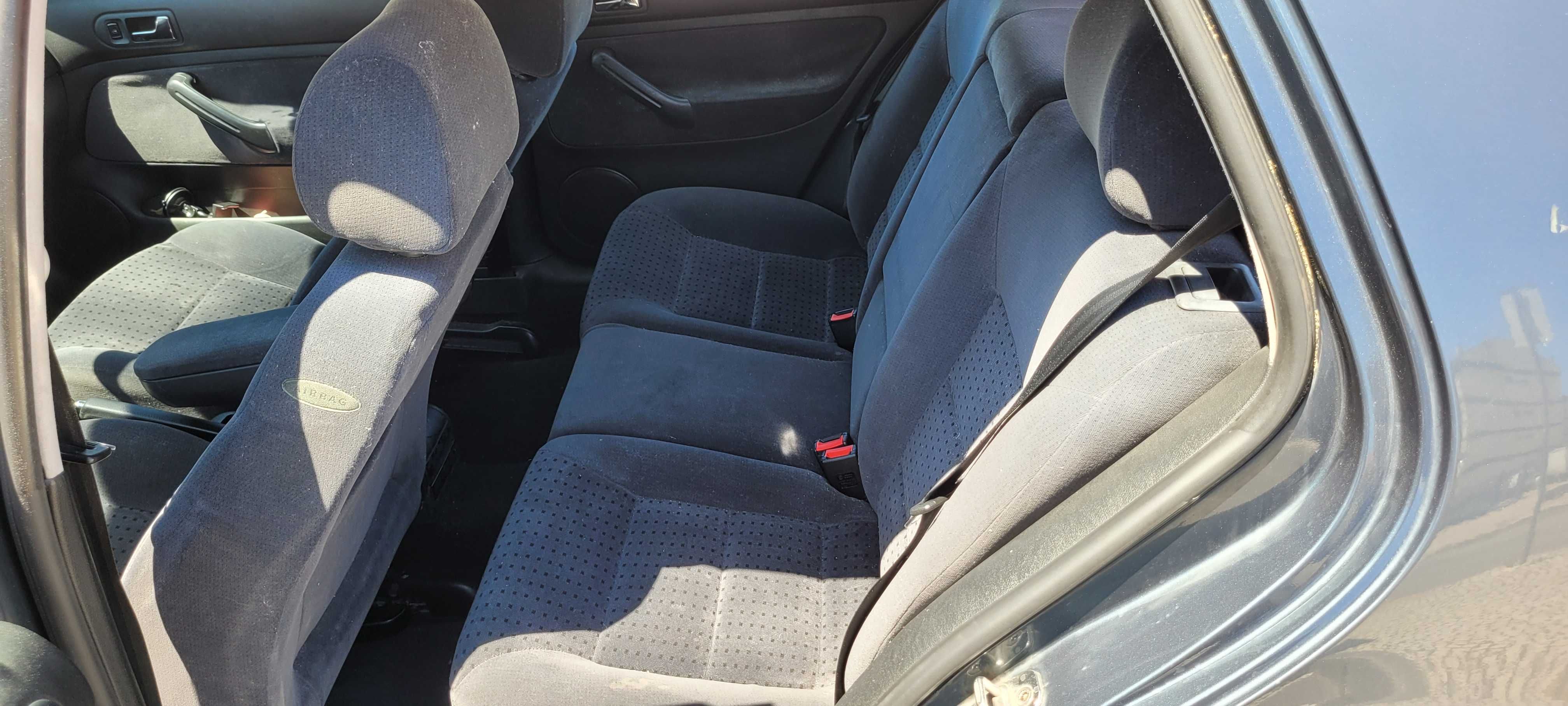 Golf IV 1.4 16v 2000 - ótimo estado