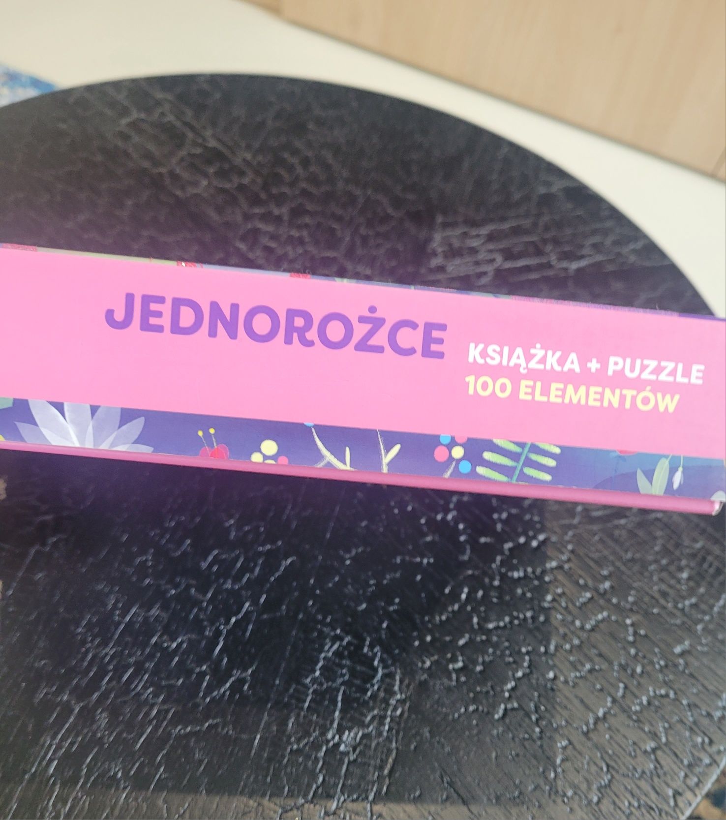 Jednorożce książką i puzzle 100 elementów