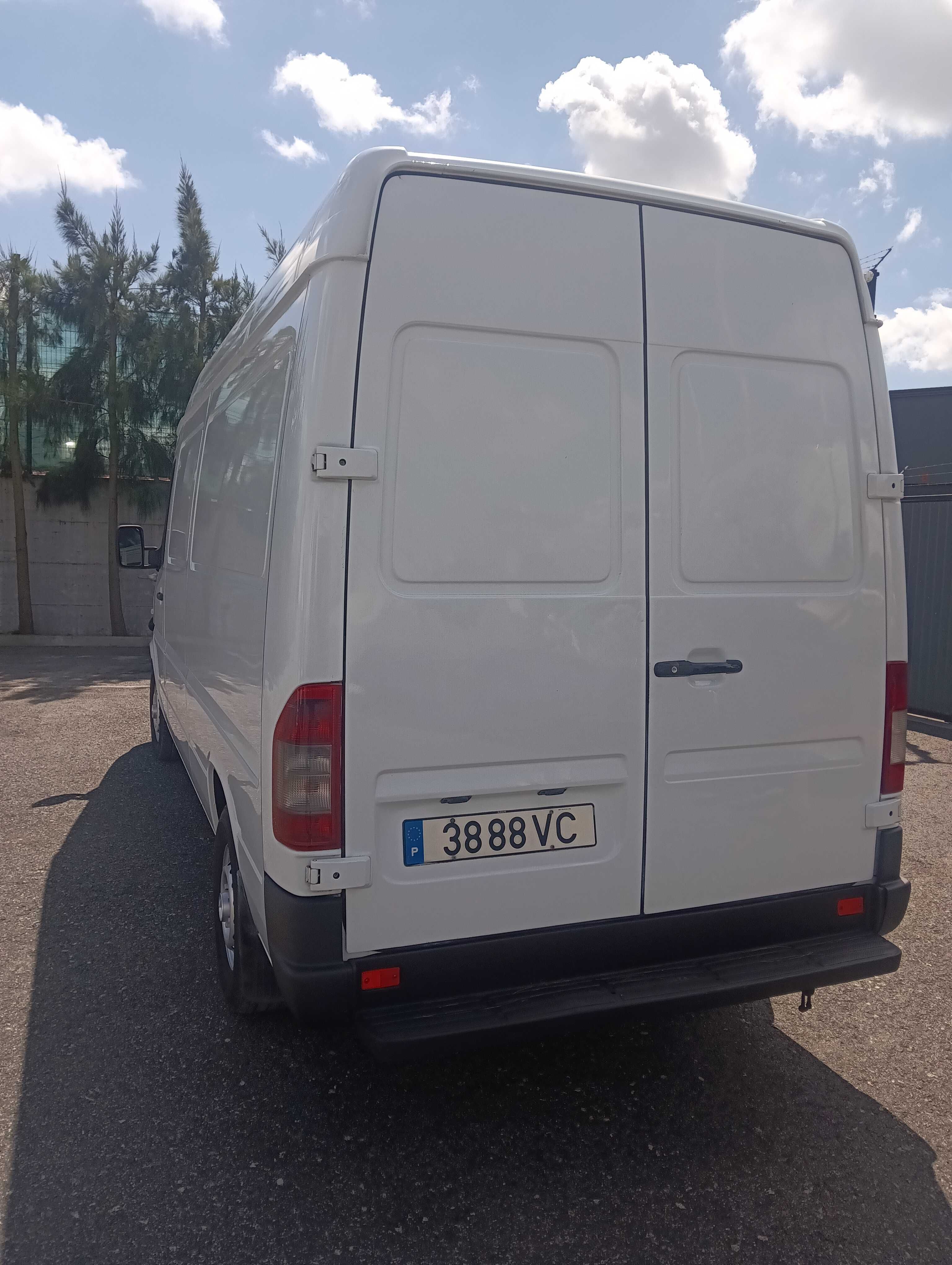 Mercedes Sprinter 313 CDI    (viatura oficina)