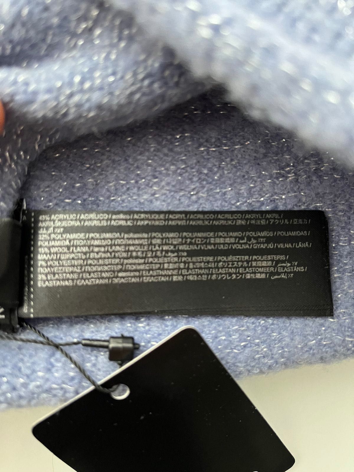 Продам шапку Mango
