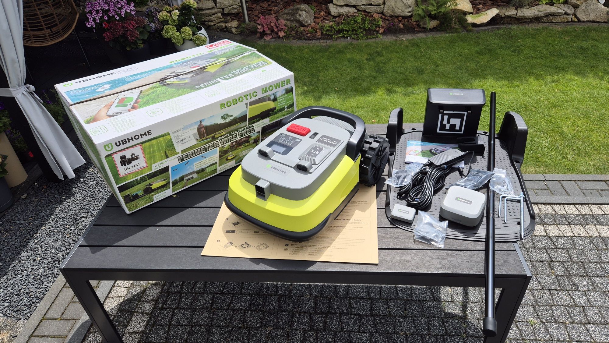 Bezprzewodowy robot koszący bez lin, automatyczny z GPS z RTK i APP +