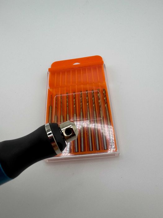 Wiertarka elektryczna 3-biegowa akumulatorowa z 10 wiertłami