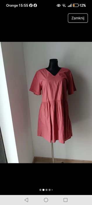 Śliczna sukienka firmy Only Carmakoma
Kolor taki różowy jak na zdjęciu