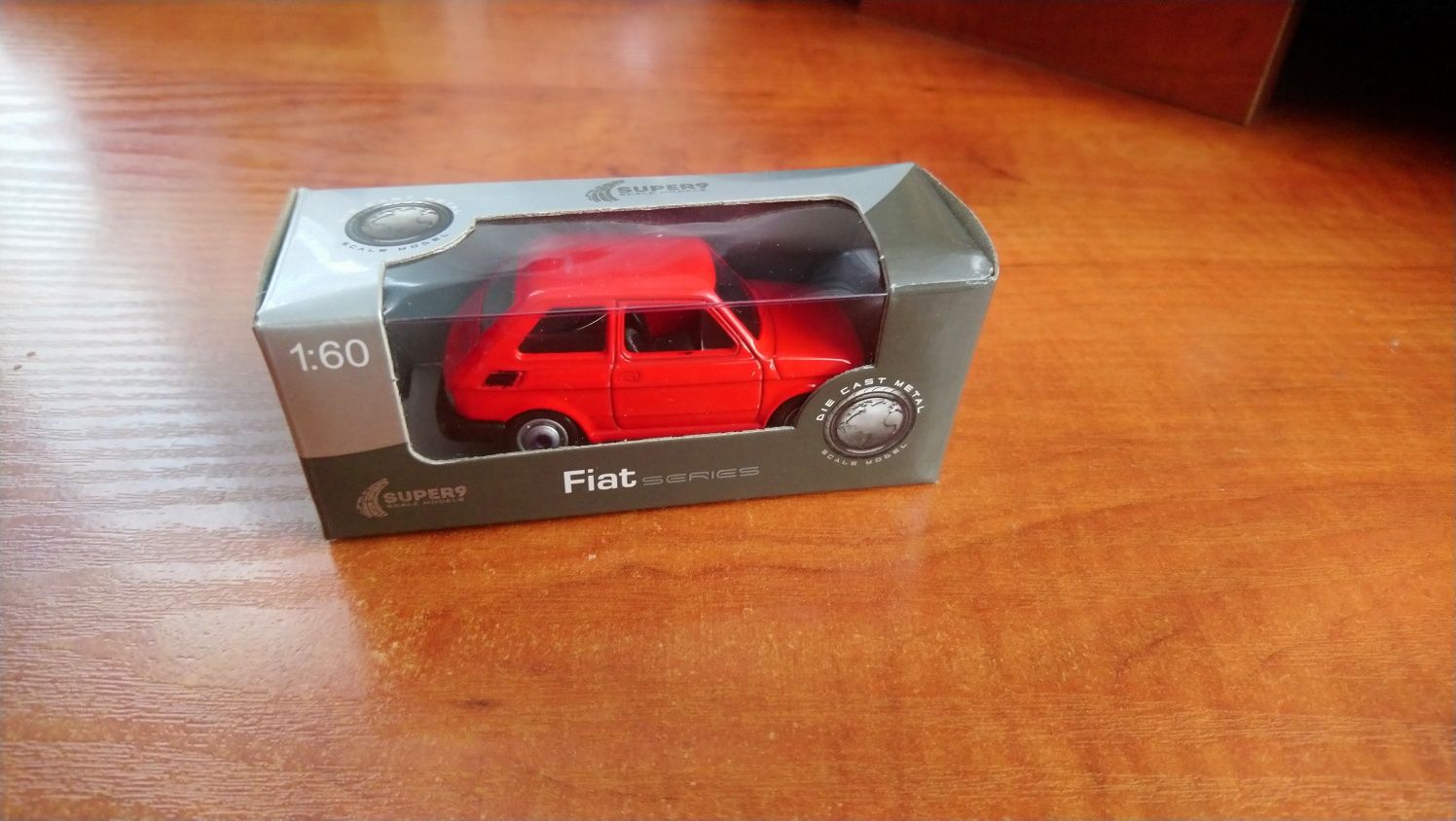 Samochodzik resoraki Fiat 126 Maluch 1:60