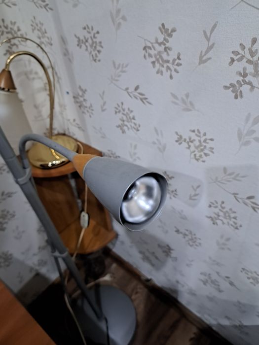 Lampa podłogowa 2 funkcyjna ikea że sciemniaczem