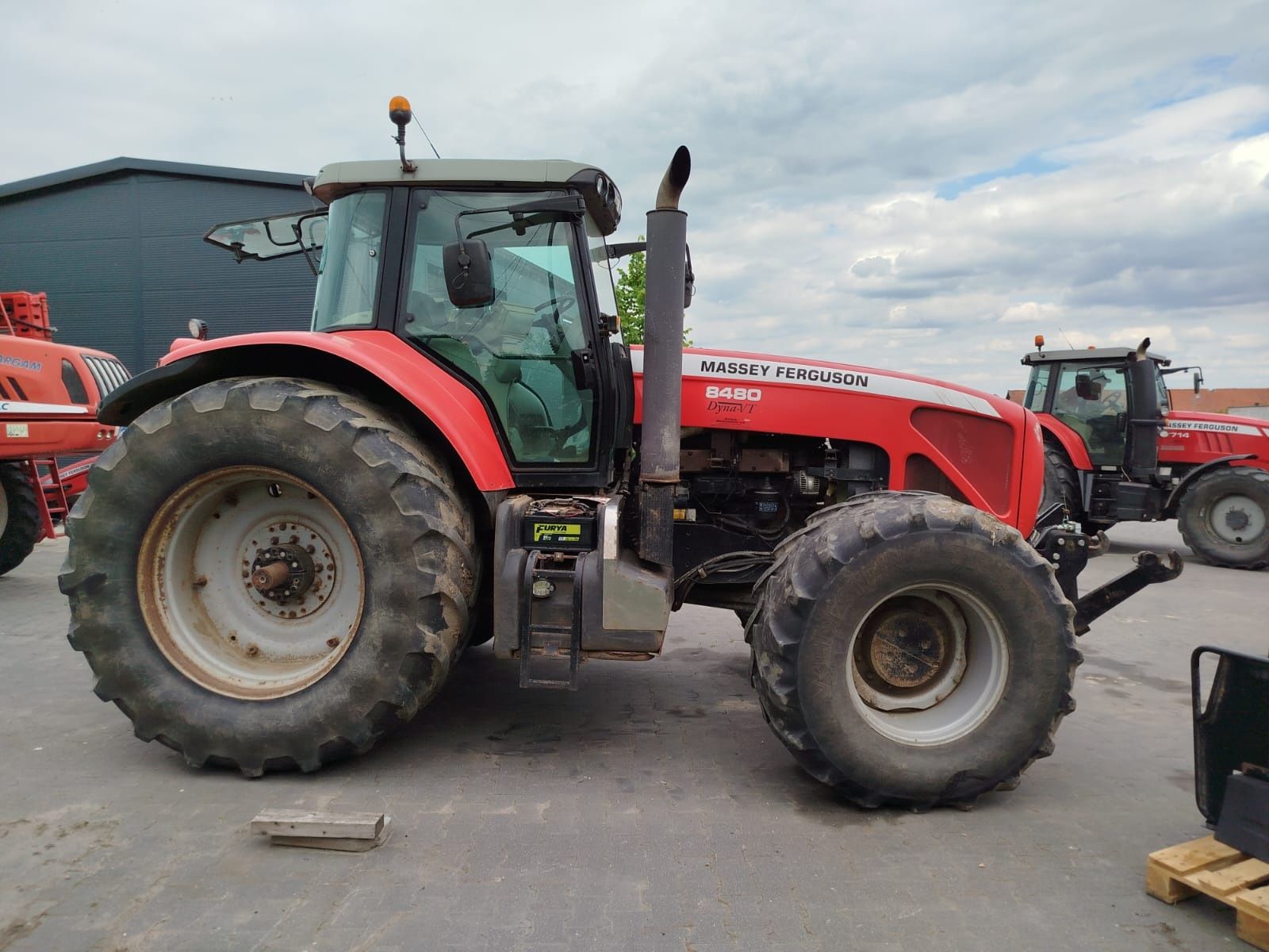 Massey Ferguson 8480, 2008r, Moc 216,00kW.