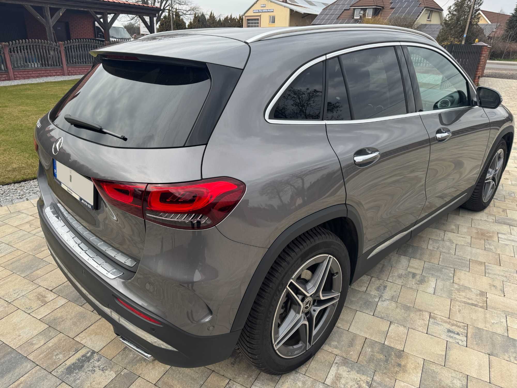 Mercedes-Benz GLA 200 AMG Line