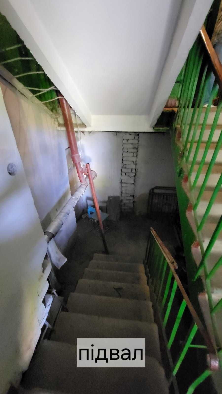 3- х ком. квартира Чугуев,  Авиатор