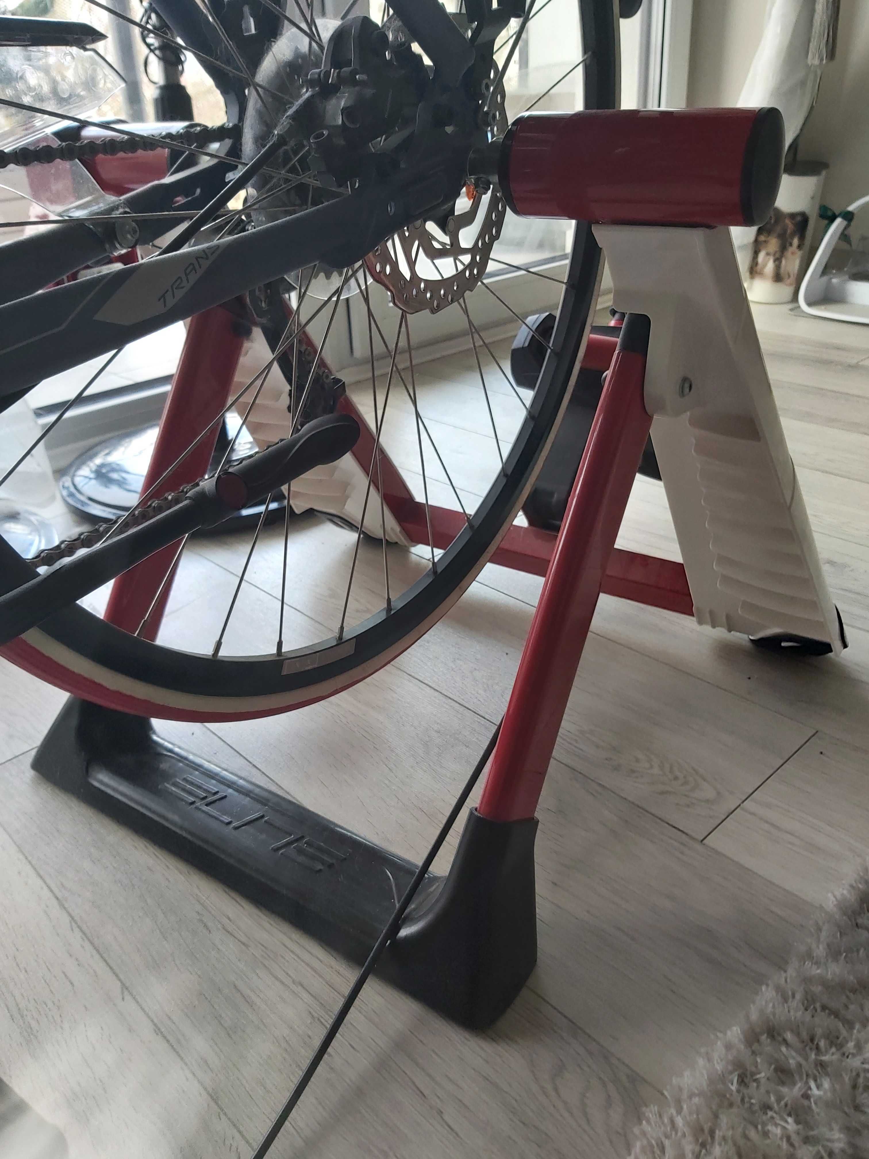 Sprzedam trenażer Elite do roweru